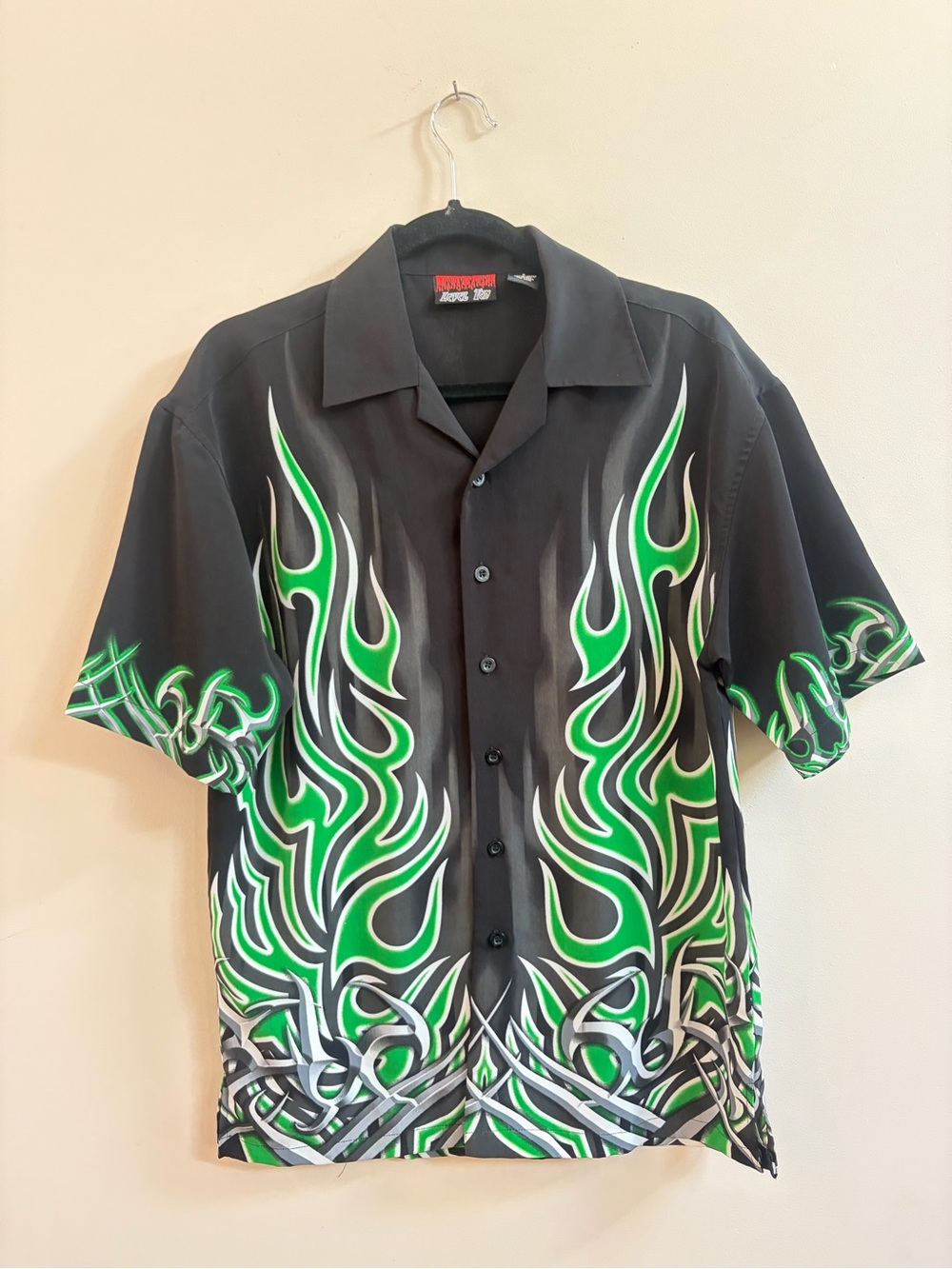 Level Ten Vintage Y2K Green Flame Mall Goth Cyber Aesthetic Short Sleeve Shirt